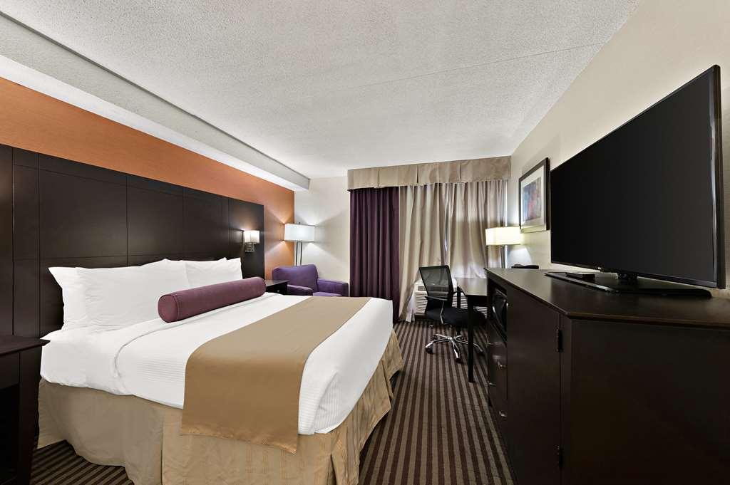 Best Western Plus Toronto North York Hotel & Suites Kamer foto