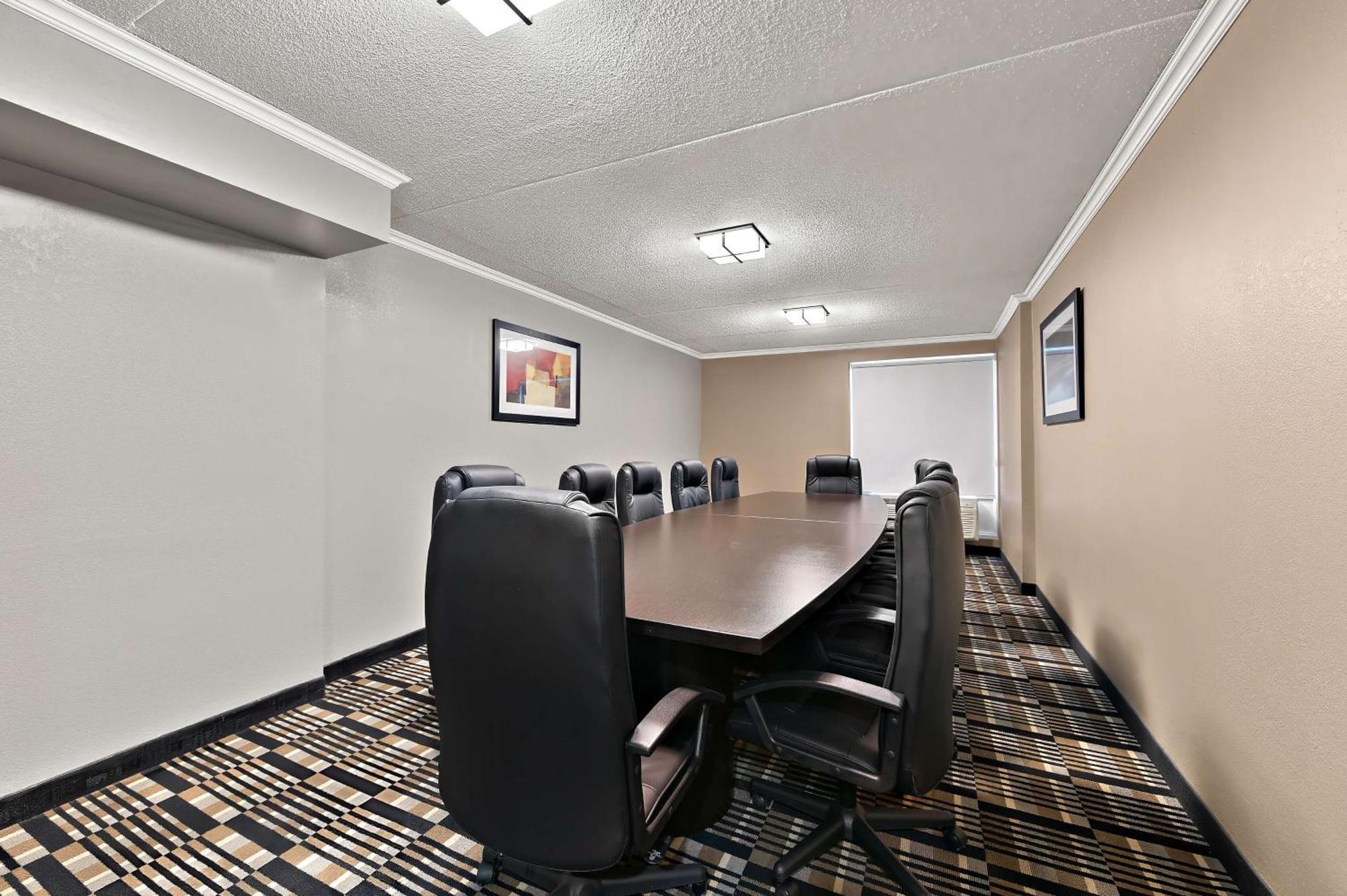 Best Western Plus Toronto North York Hotel & Suites Buitenkant foto